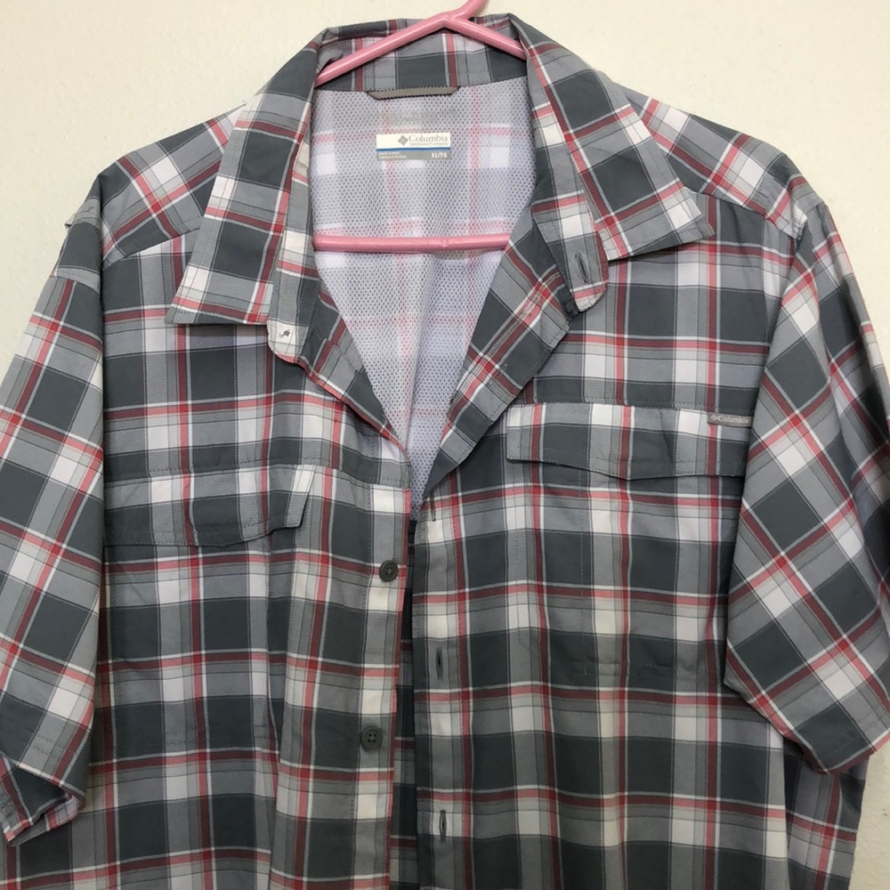 Columbia Button Up
